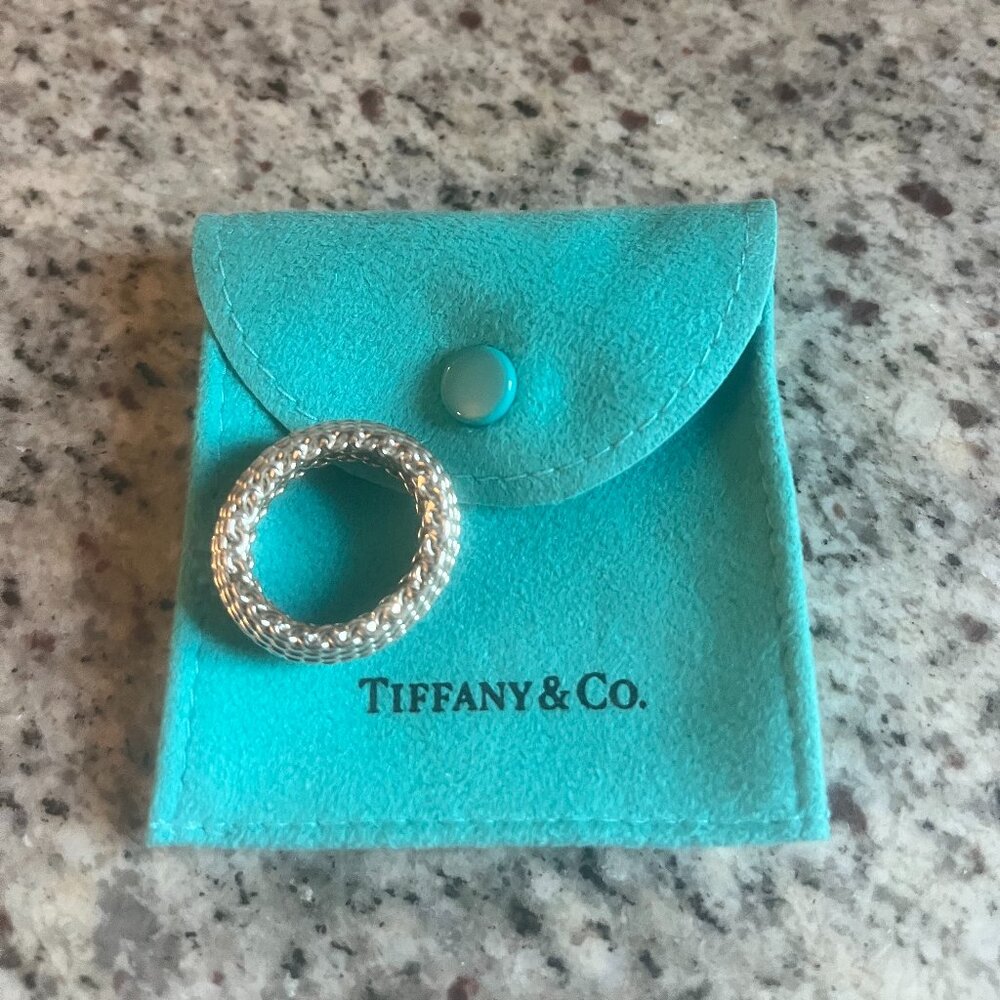 Authentic Tiffany & Co. Sterling Silver Somerset Size 7
